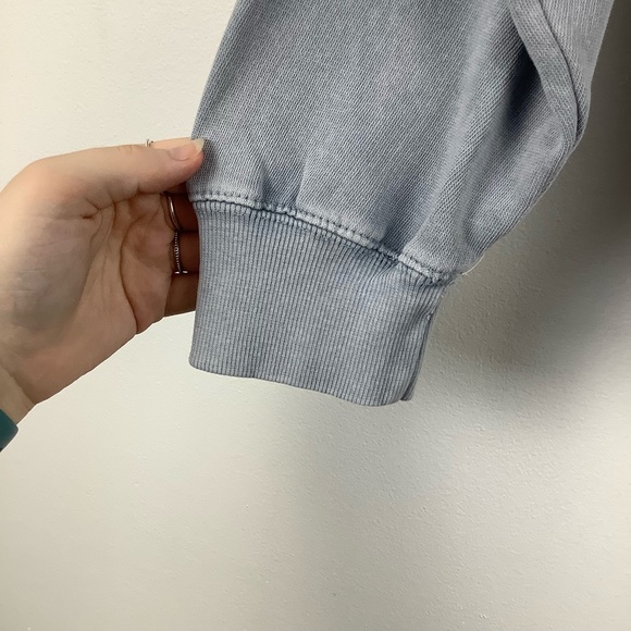 NWT J.O&CO Oversized Crewneck Sweatshirt in Indigo - Picture 4 of 8